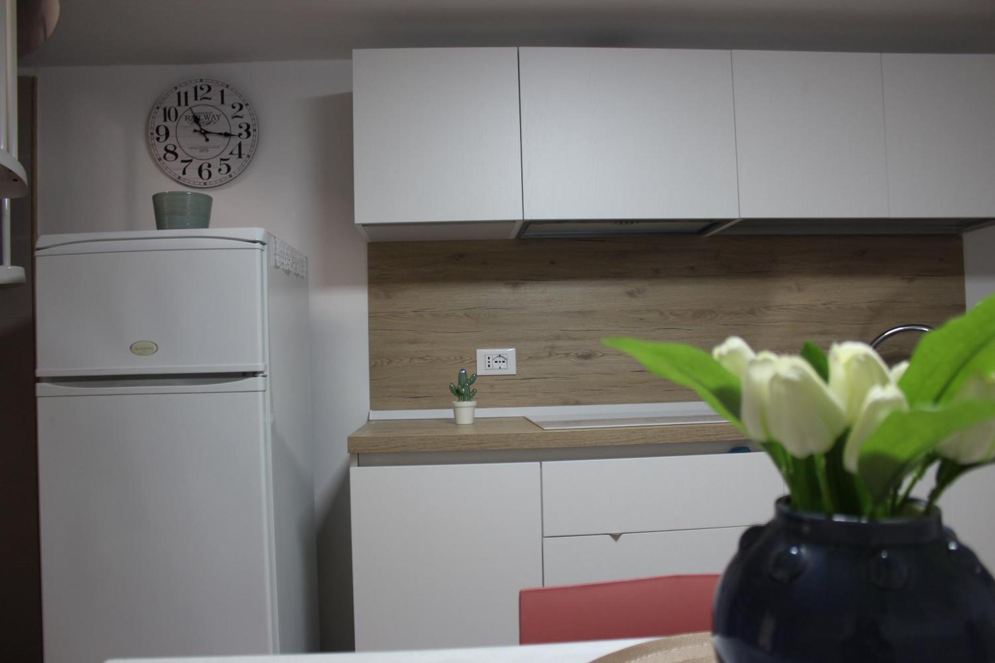 Appartement Dimora Nel Vico à Monopoli Extérieur photo